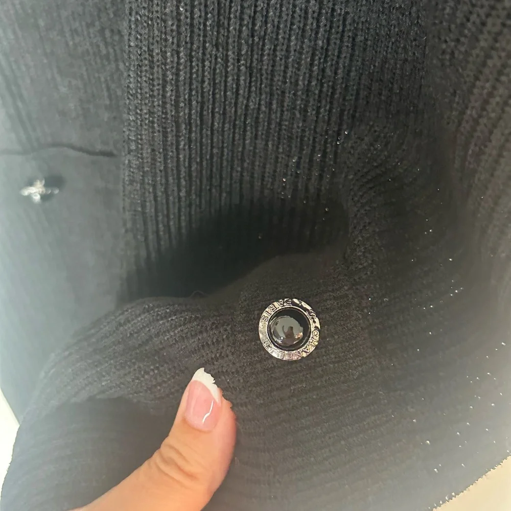Chanel dress - Picture 6 of 7